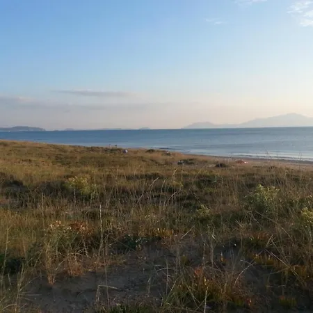 Joyfull Panoramic On Private Beach * Lago Patria