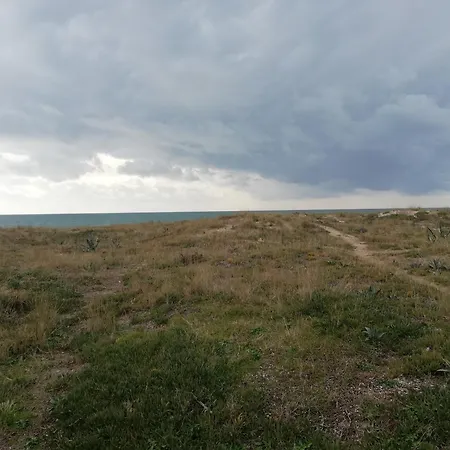 Willa Joyfull Panoramic On Private Beach