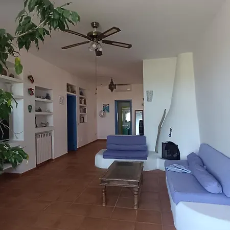 Villa Joyfull Panoramic On Private Beach