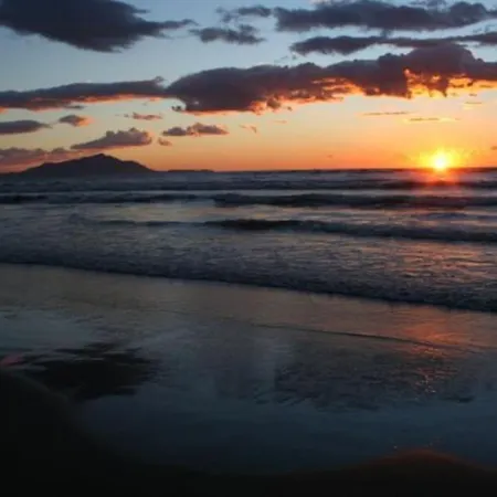 Joyfull Panoramic On Private Beach Lago Patria